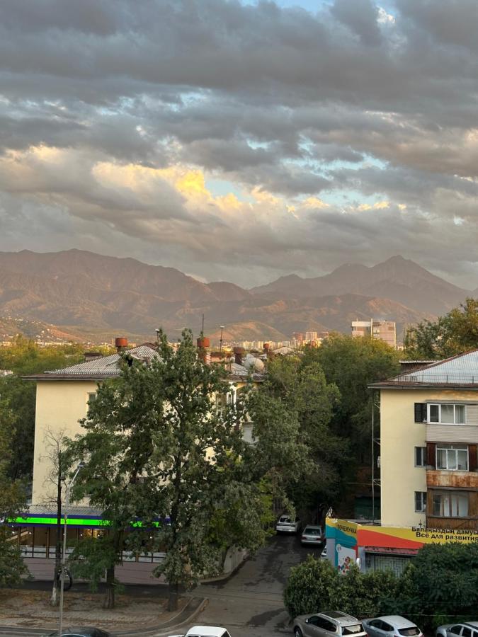 APART 13 ALMATY - Chambres d’hôtes Almaty
