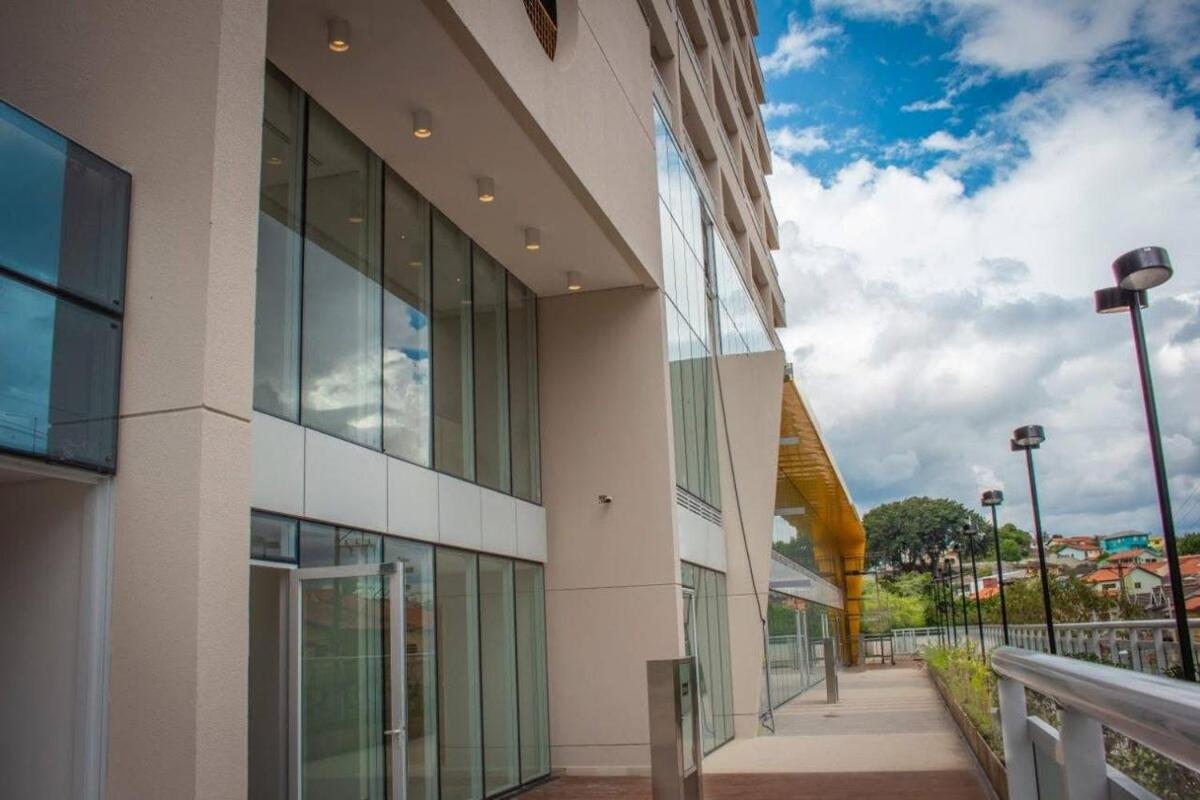 Luxury Flat NEW 15 MIN AIRPORT with PARKING SPACE - Ferienwohnung Guarulhos