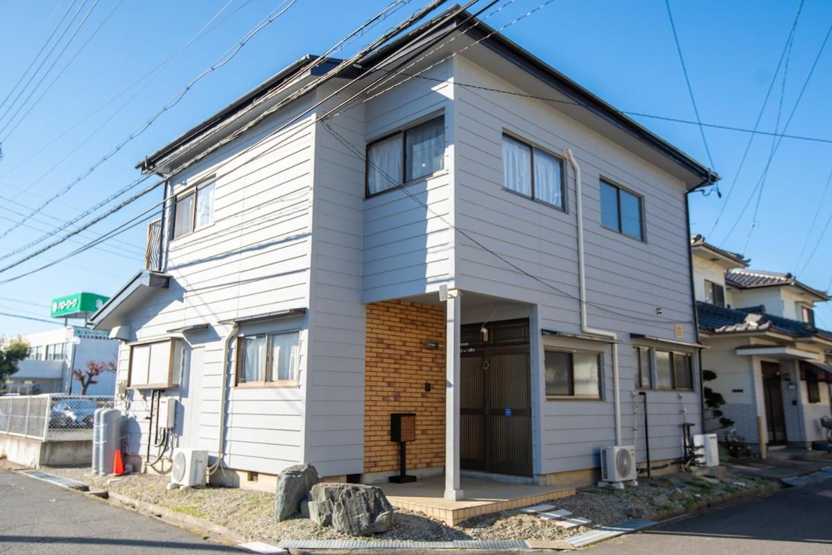 つぐみ荘 一棟貸し in Matsumoto - B&B Matsumoto