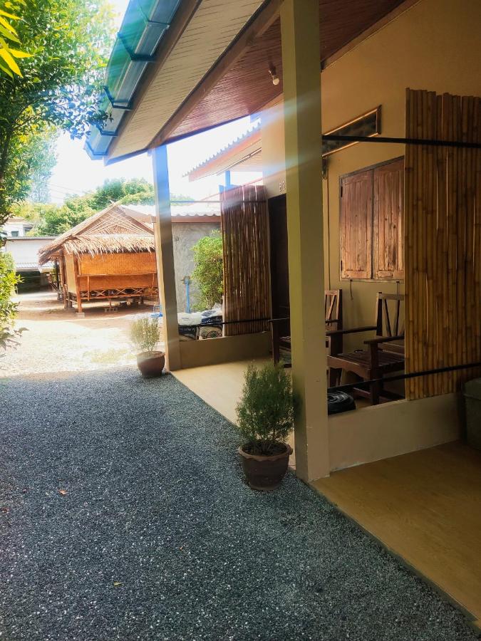 Long beach simple House - B&B Ko Lanta