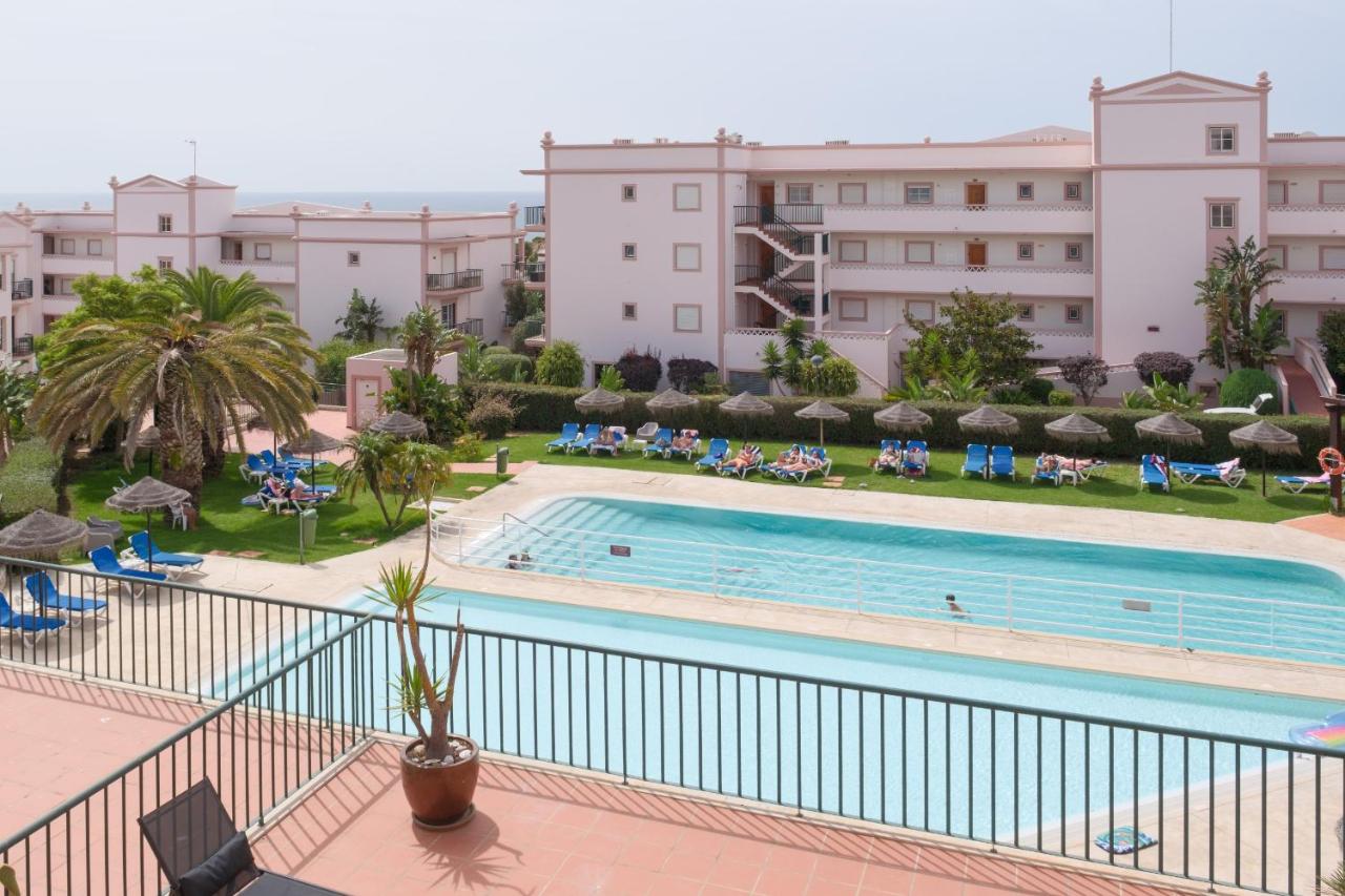 St James 30 by Destination Algarve - B&B Senhora da Luz