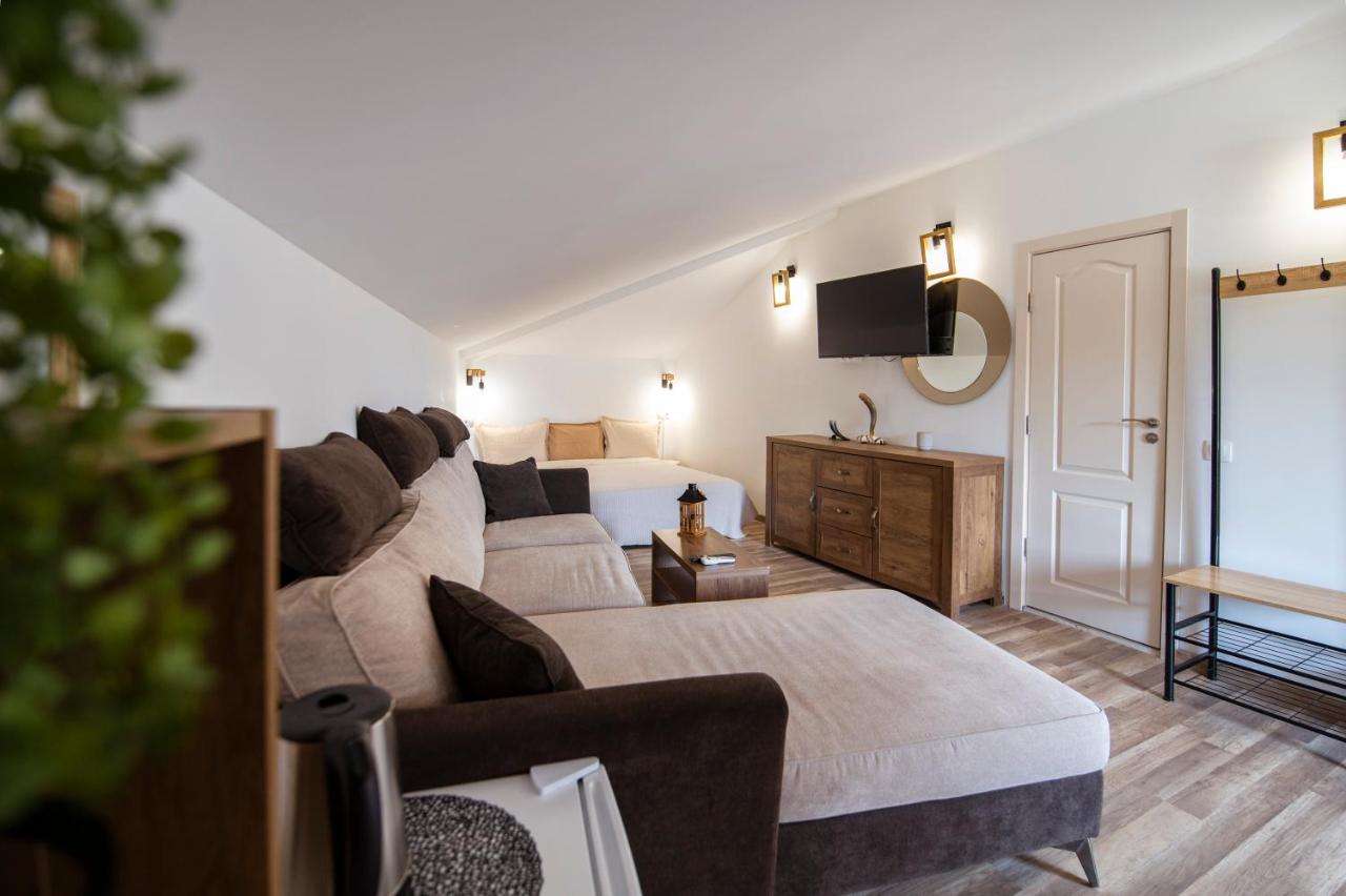 Junior Suite with Mountain View