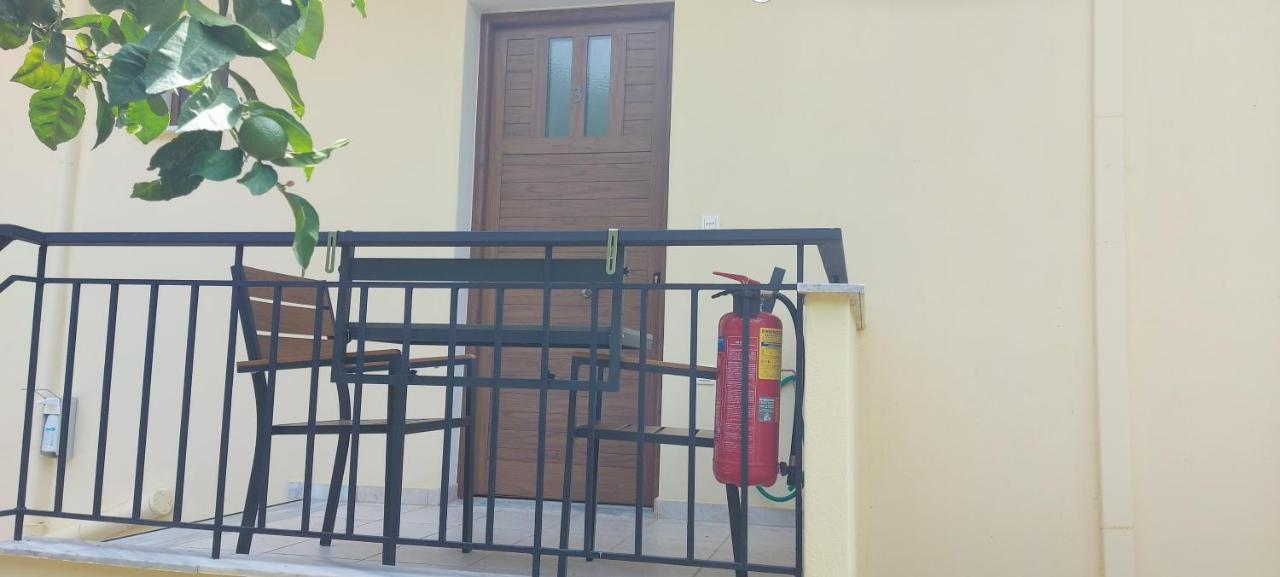 Studio-Apartment mit Meerblick