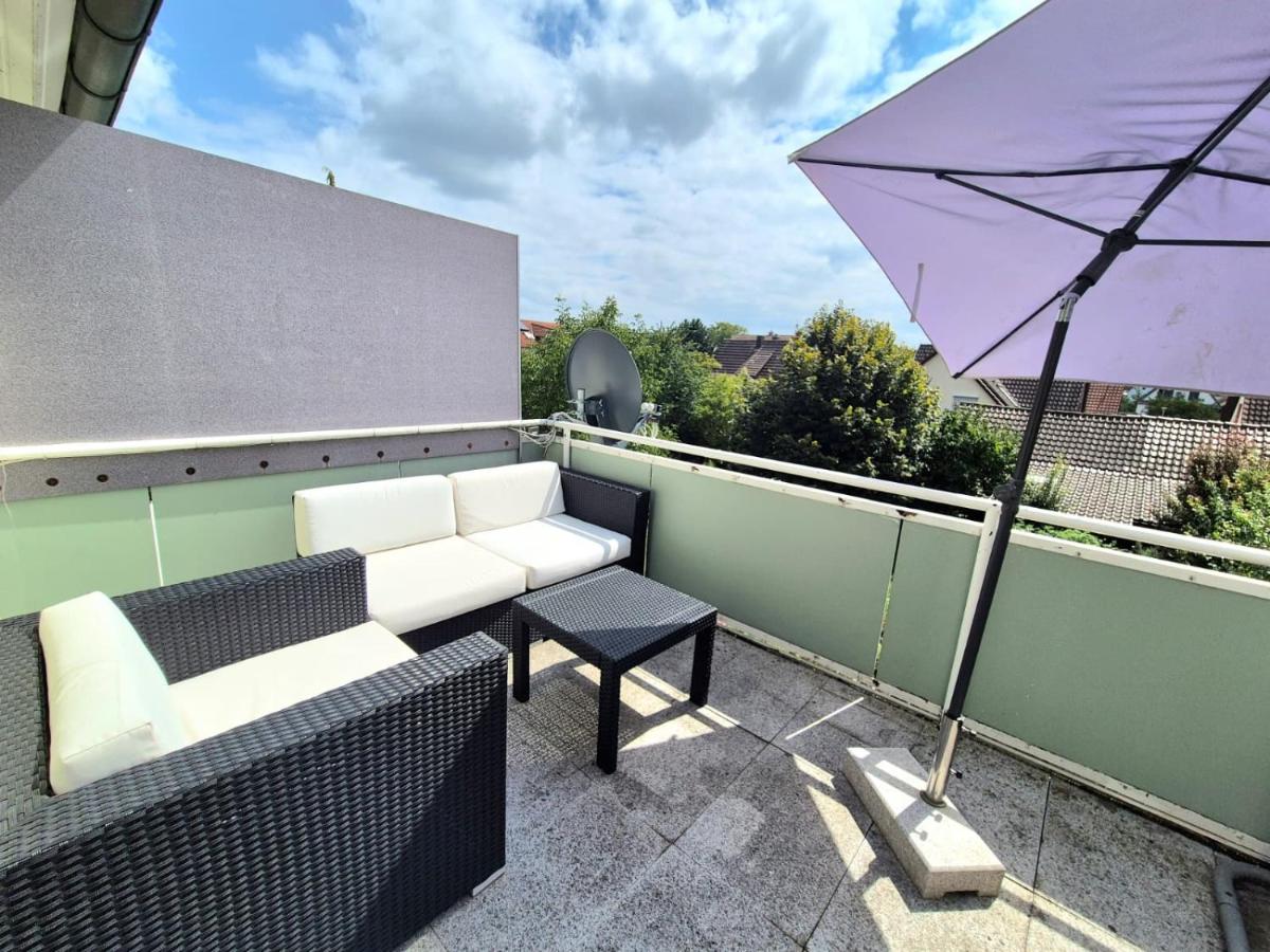 Ferienwohnung Grünoase mit Sonnenbalkon - Ferienwohnung Löchgau