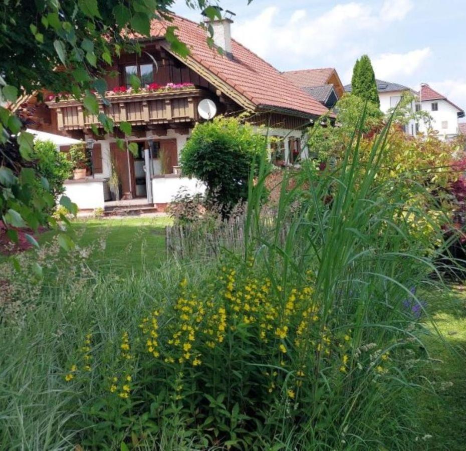 Wohlfühloase nähe Gmunden 5min zum Traunsee Haus mit 2 Schlafzimmer - Chambres d’hôtes Größing