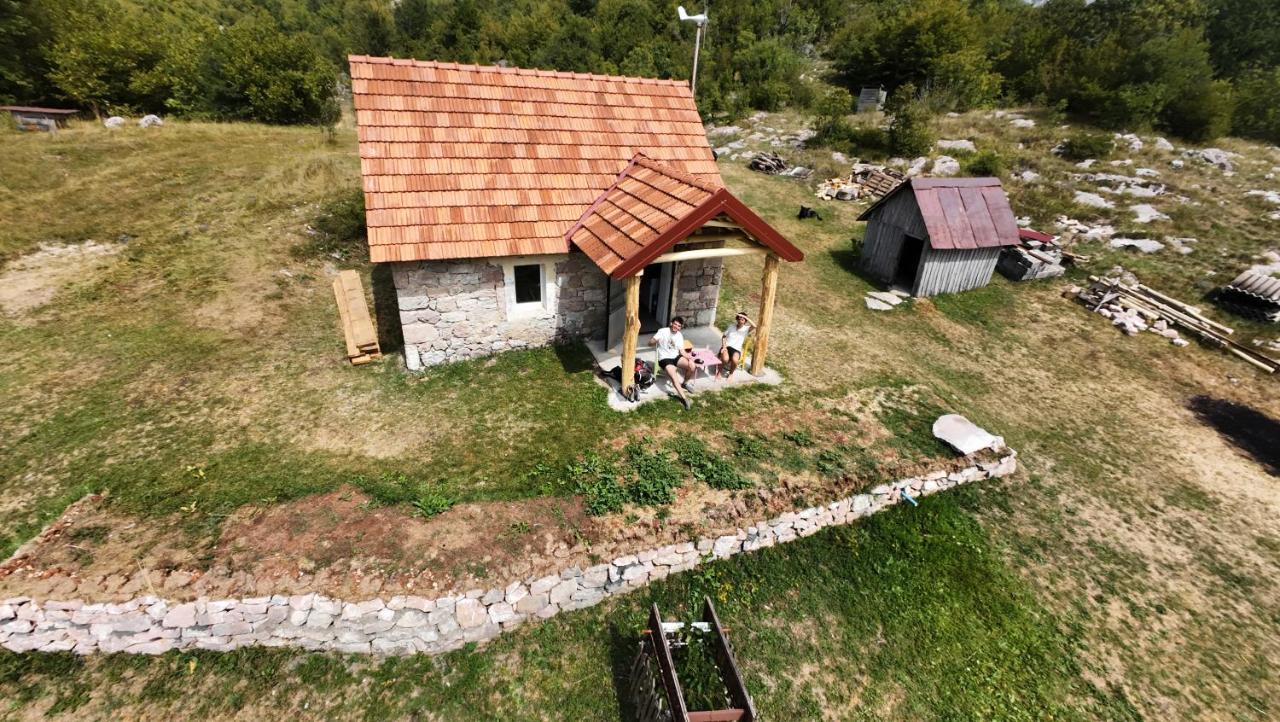 Etno Selo Ja. - B&B Nikšić