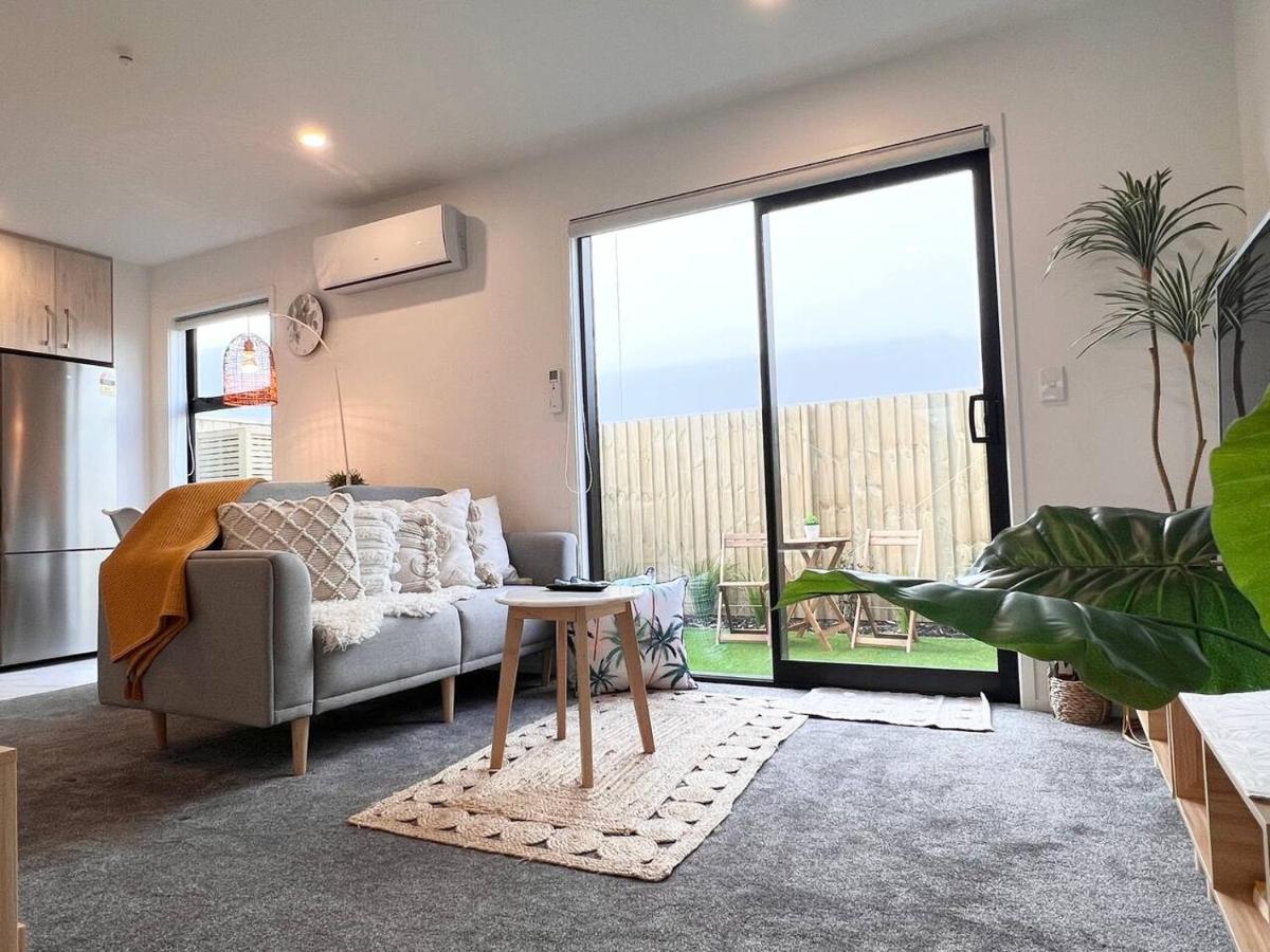 Cozy Rattan Escape Winter Warmth in Central CHC - Chambres d’hôtes Christchurch