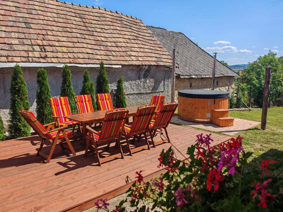 Héregi Harangszó Vendégházak - Ferienwohnung Héreg