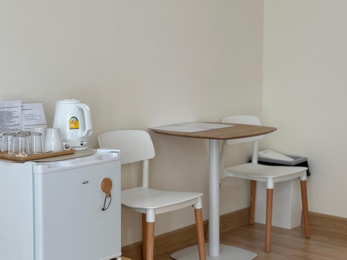 Jira Private cozy room near Suvarnabhumi Airport - Bed and Breakfast Lat Krabang