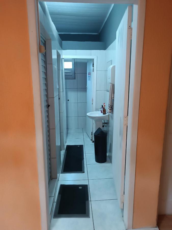 Eenpersoonskamer met Gedeelde Badkamer