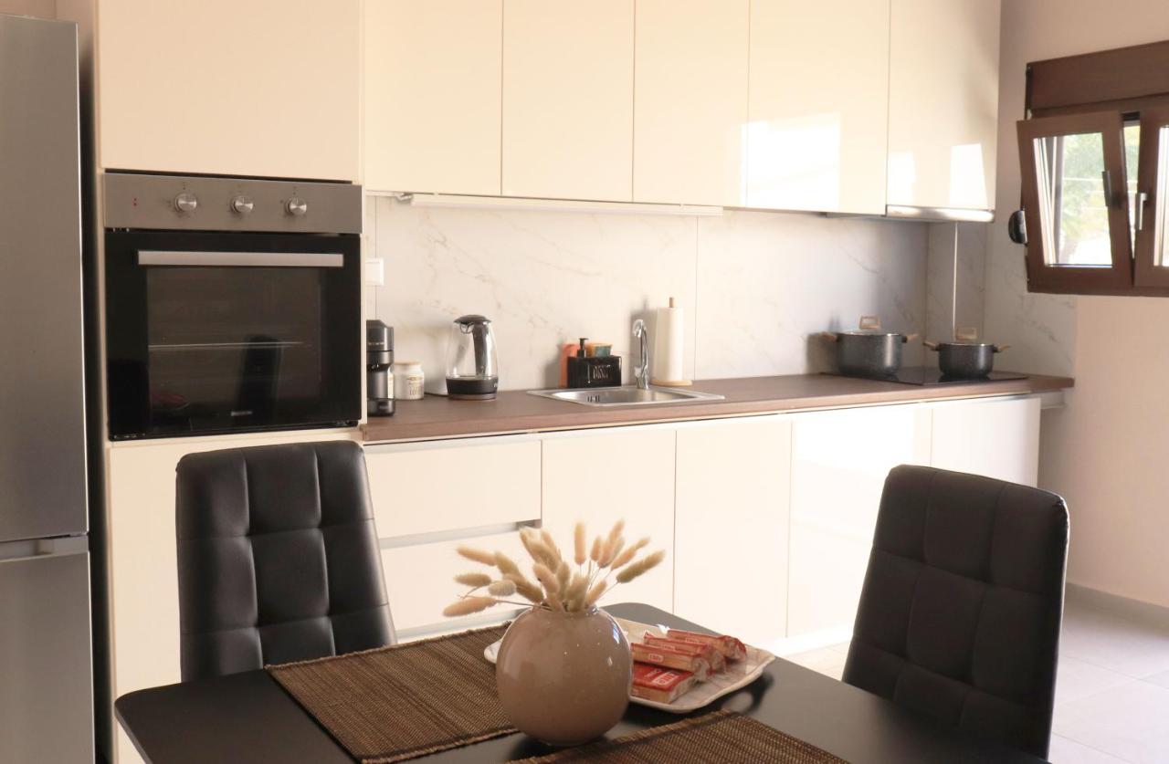 Stv Royal Appartments - Ferienwohnung Areópoli