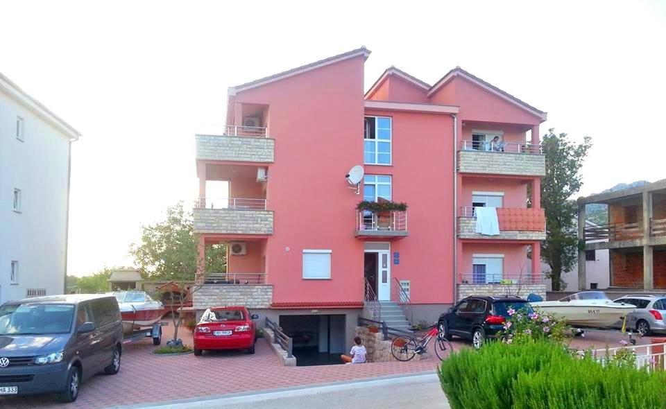 Apartments Marta - Bed and Breakfast