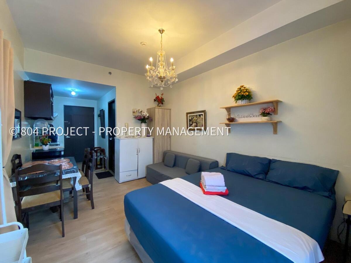 Lovely Home at Vinia Residences, North EDSA, QC - B&B Manila
