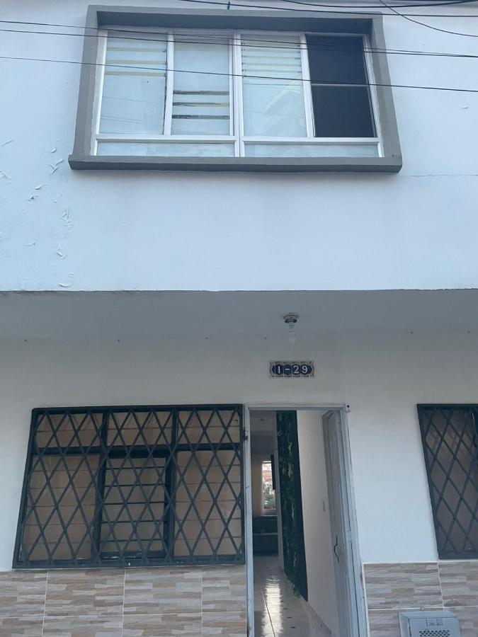 CASA MIRAFLORES g - Ferienwohnung Cali