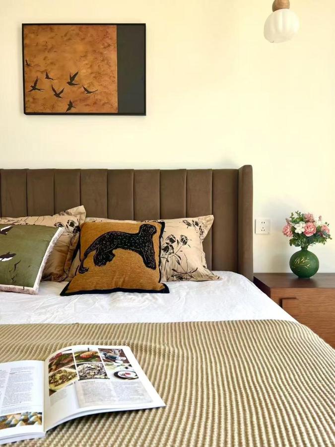 Urban Hub Bund Art Deco 3Bedroom Enjoy the View of Shanghai with Balcony - Bed and Breakfast Sjanghai