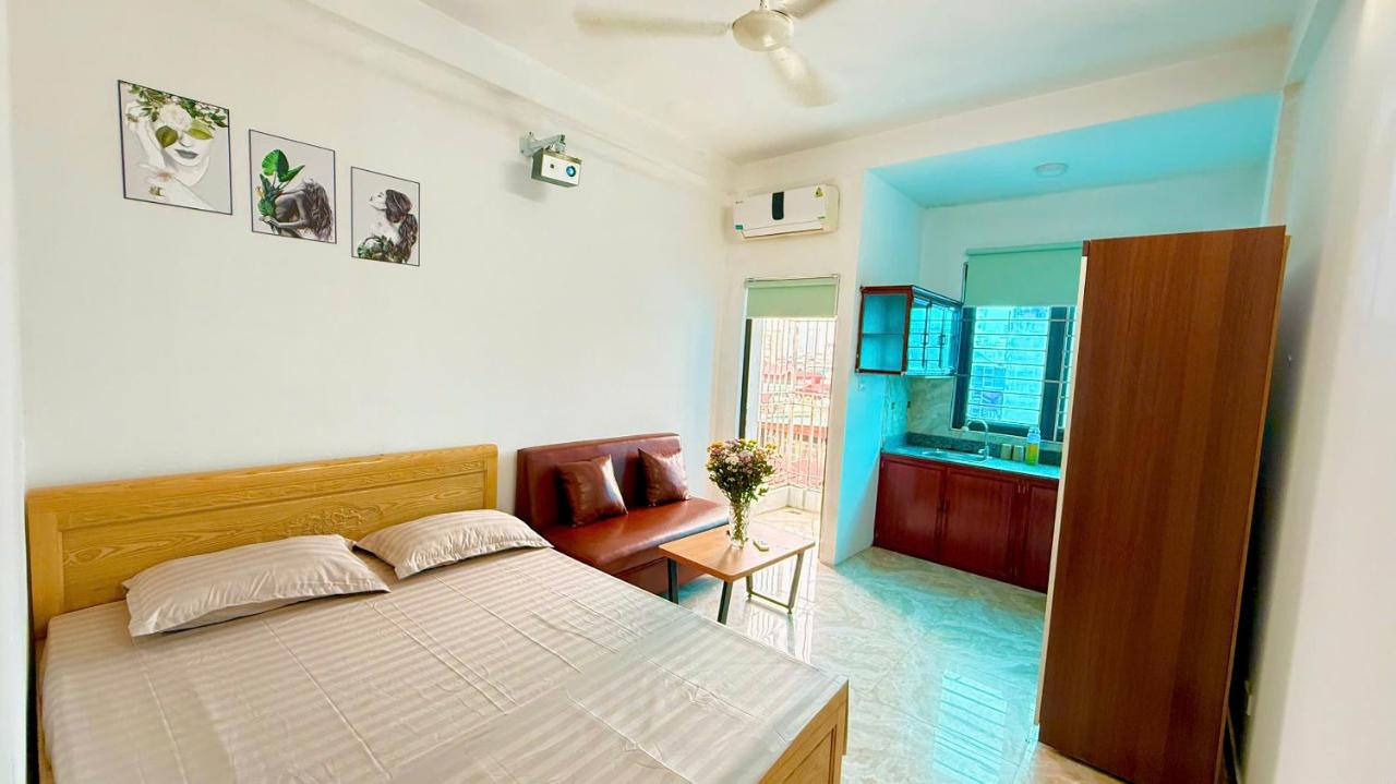 Studio-Apartment mit Balkon