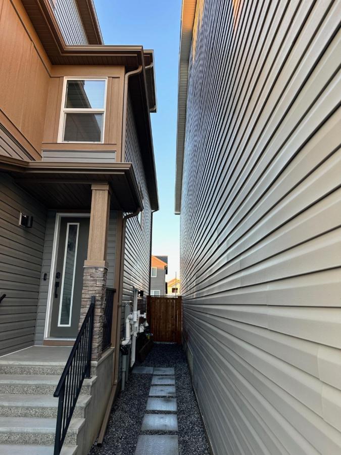 The Seton Nook - 1BR Suite Near Seton Health Campus, Cineplex and YMCA - B&B Calgary