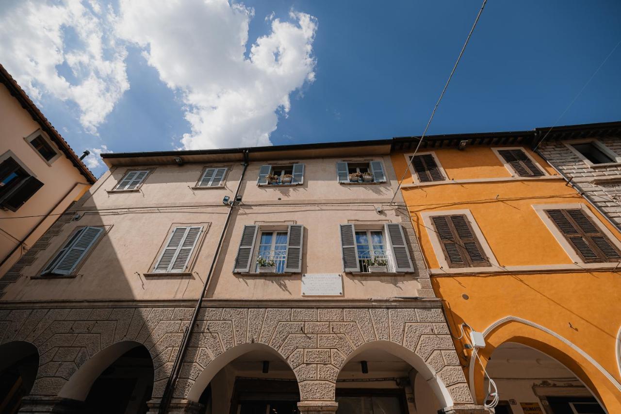 Dimora Lucia - Camere Relax con bagno privato - B&B Fossombrone