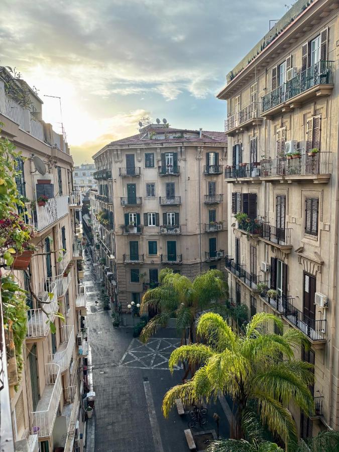Castelnuovo Rooms #Politeama - B&B