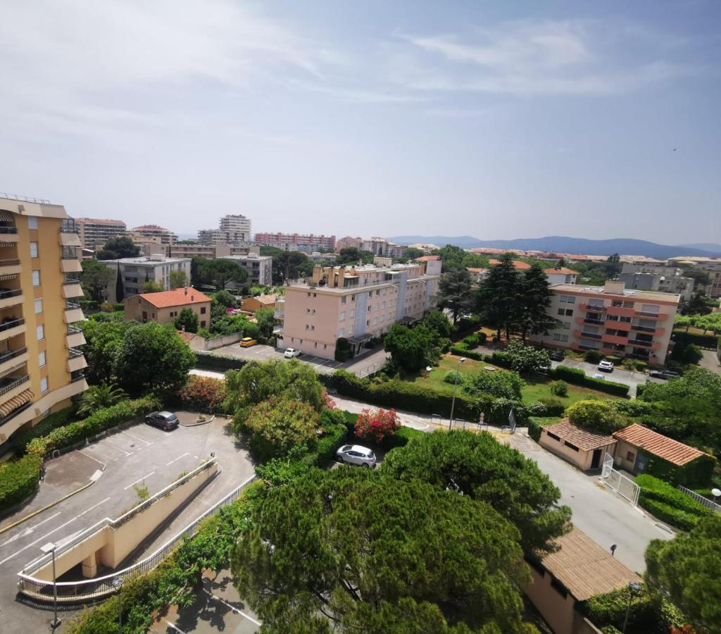 Studio Ciel d'Azur - 4 pers - Fréjus Plage - B&B Fréjus