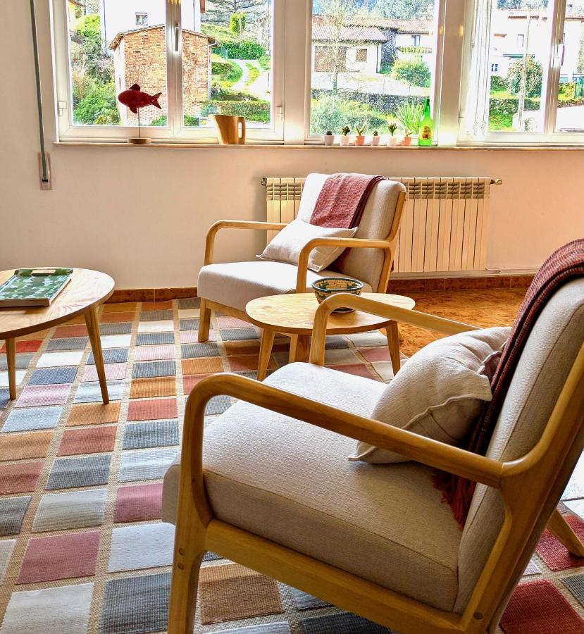 Casa Mariquina - spacious home between beaches and mountains - B&B Vibaño
