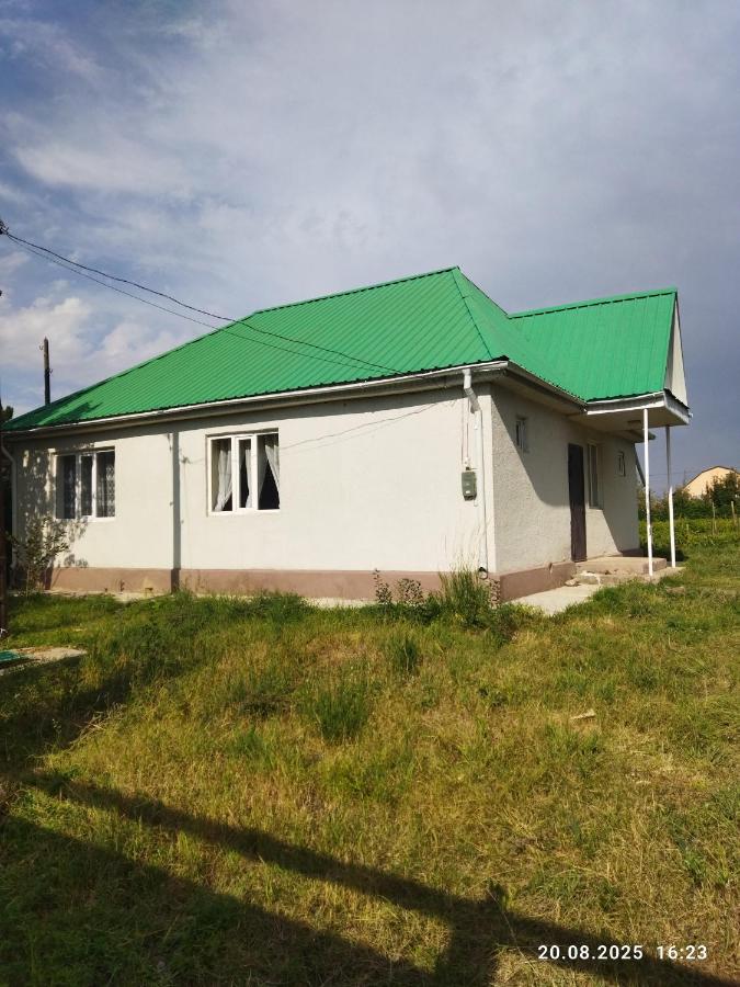 Ak-Suu - B&B Ak-Suu