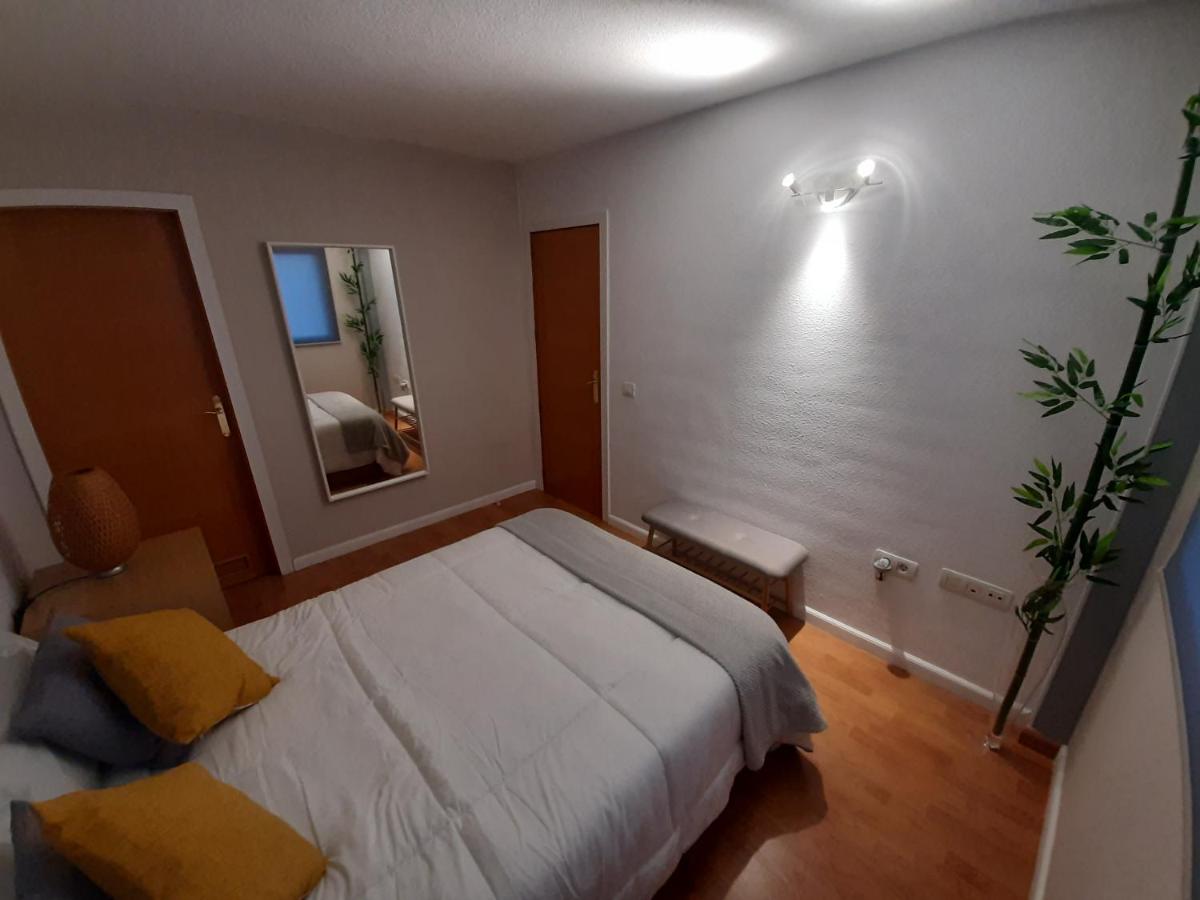 Cozy Santa Cruz City Escape - B&B