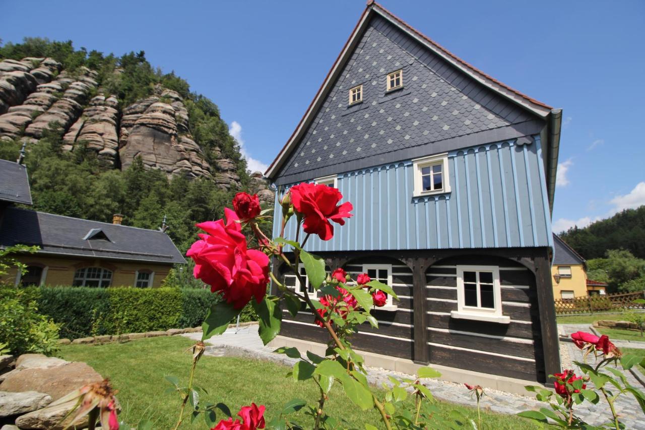 Oberlausitzer Ferienhaus Gebirgshäusl Oybin - B&B Kurort Oybin