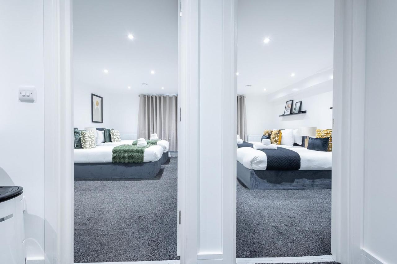 Sunrise Haven Sleeps 7 with Parking - B&B Gravesend