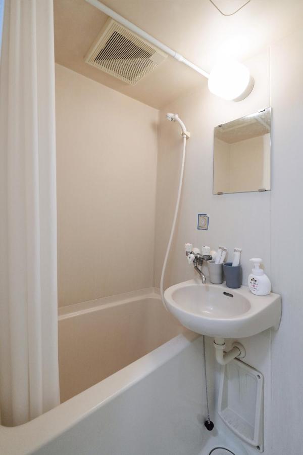 home story in Tokyo Okubo 東京屋語 in 新大久保 新宿 - B&B