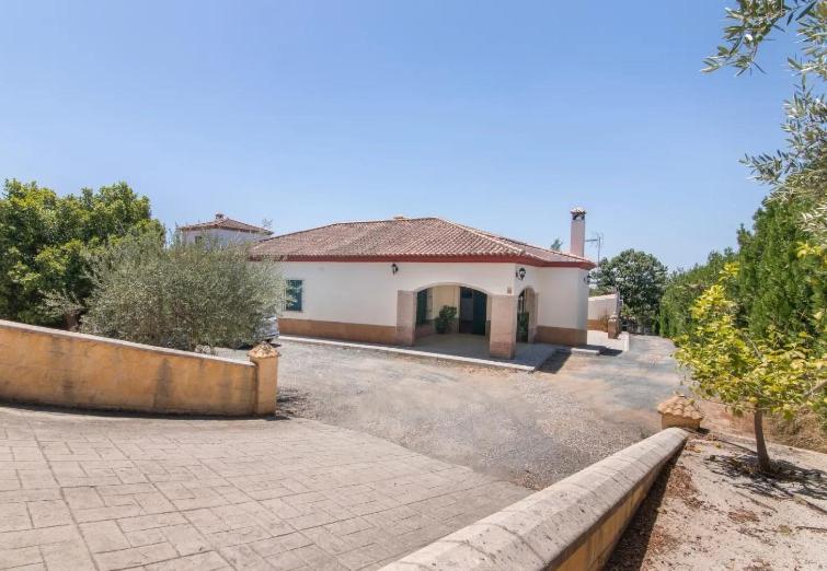 VILLA DURÁN ESTEBAN - B&B Cantillana