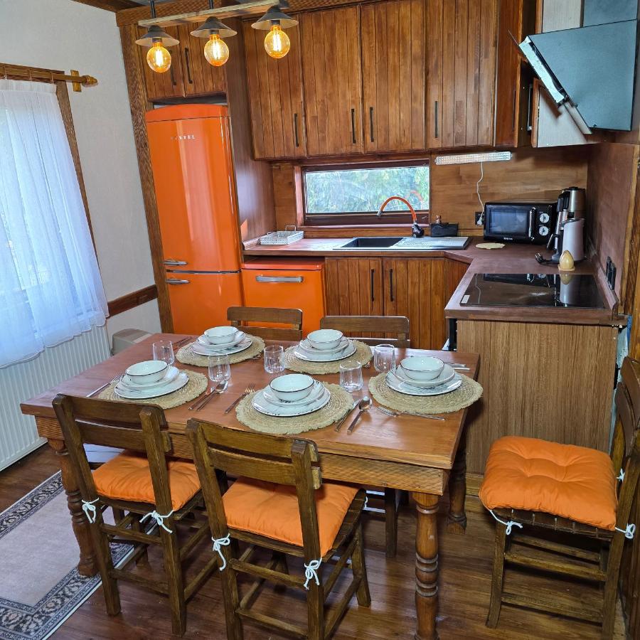 Uludağ Tatil Evleri & Villa Şirin - B&B Soğukpınar