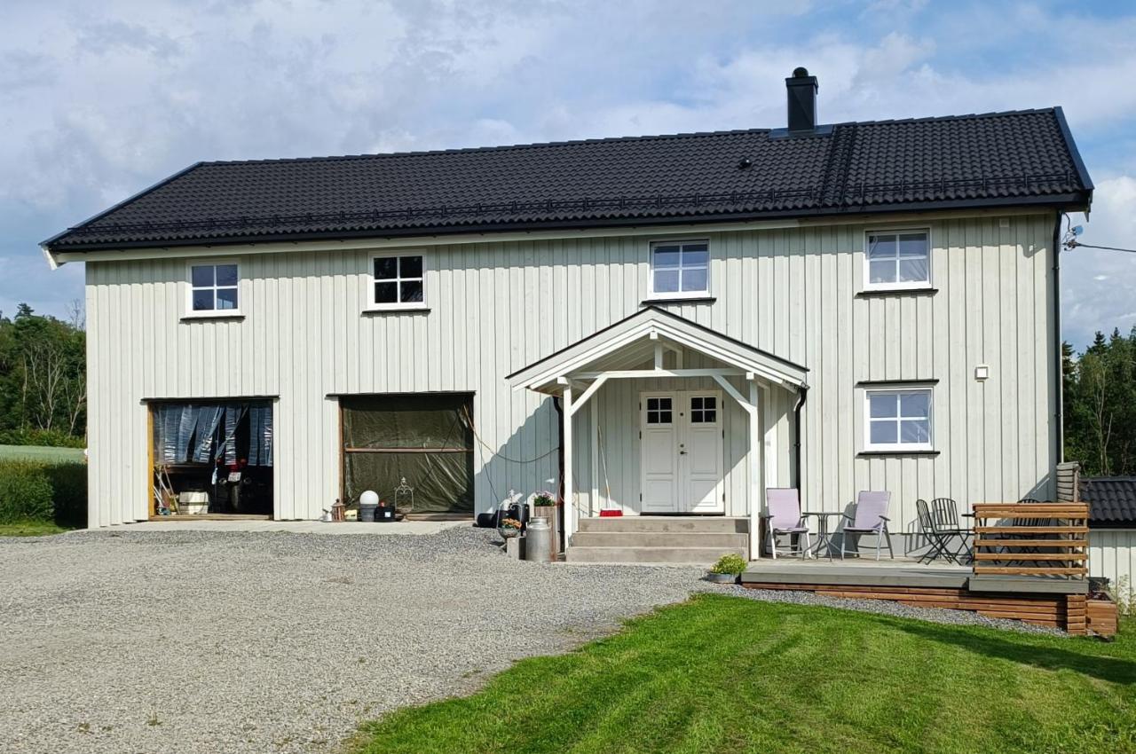 Romslig leilighet i underetasje - B&B Mysen