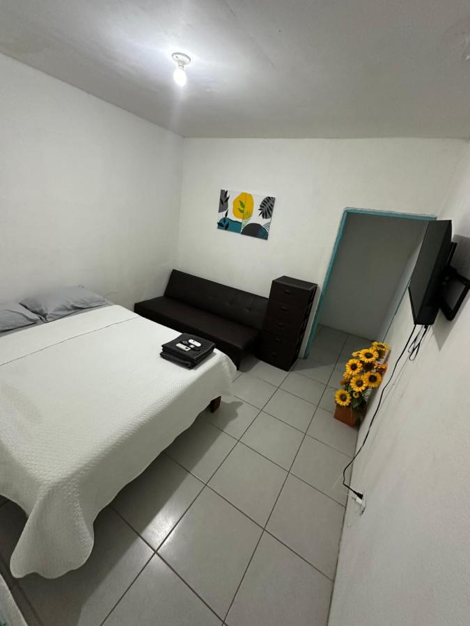 Tourquesa Excellent WiFi Private - B&B