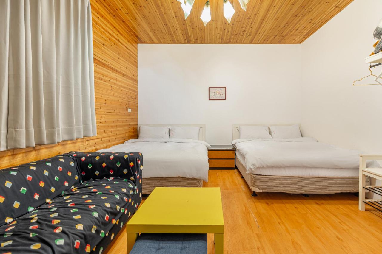 Family Room with Mountain View