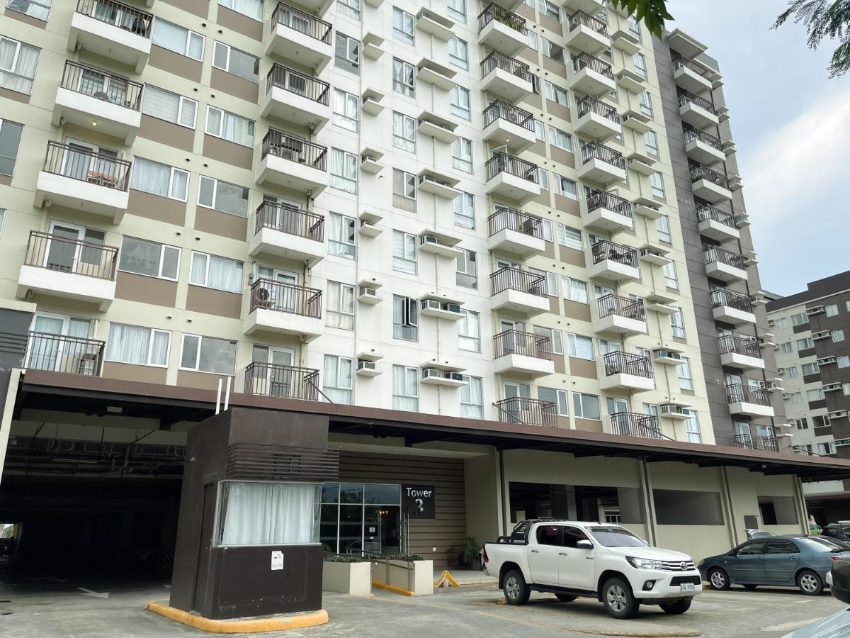 Cozy 2 Bedroom Condo with Balcony for Rent - B&B Iloilo