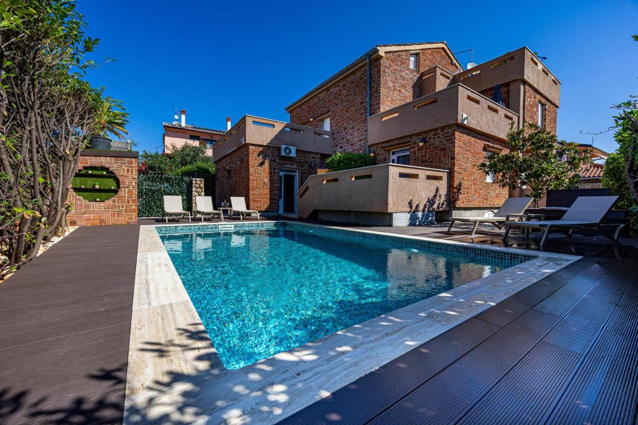 Studio Allure 2 - B&B