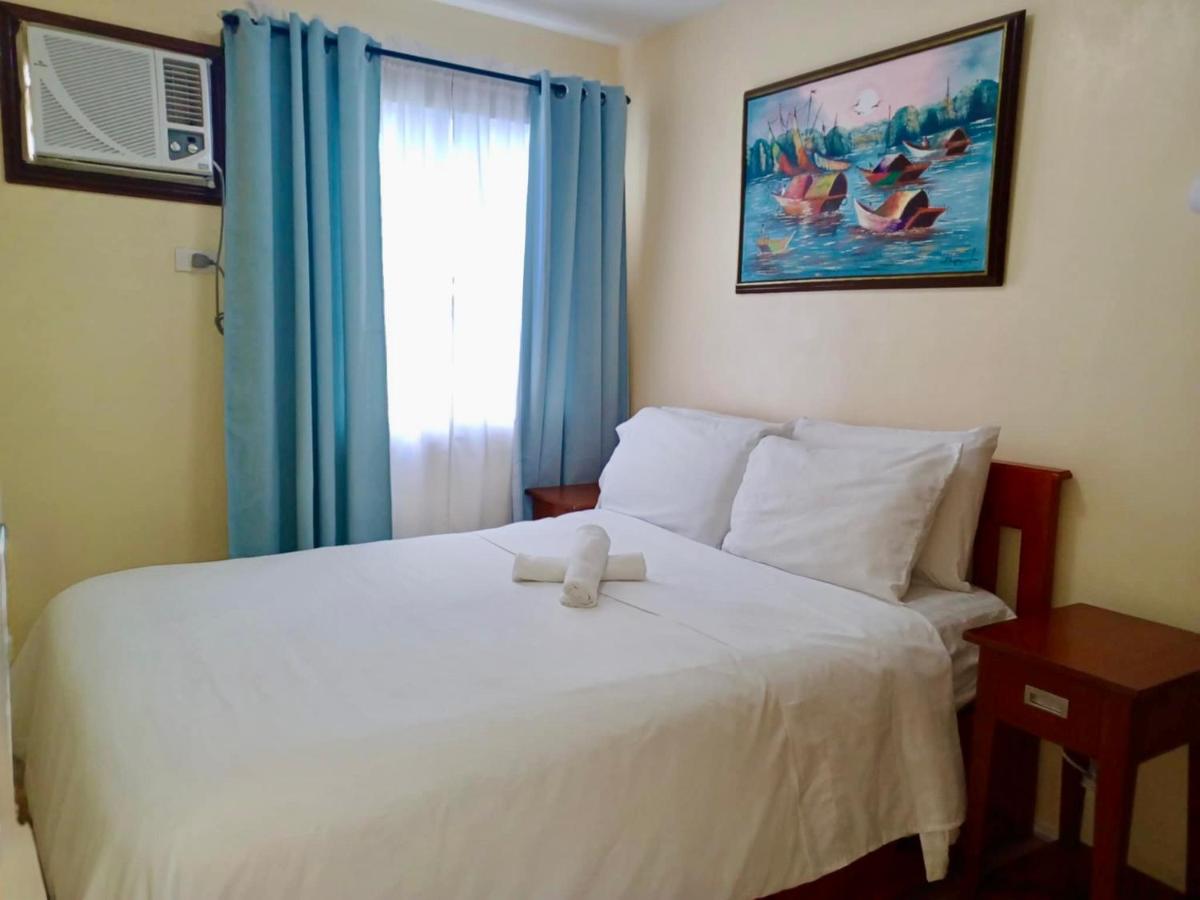 DaLei 1-319 Sleeps 8pax at Marina Spatial Condominium in Dumaguete City - B&B Dumaguete