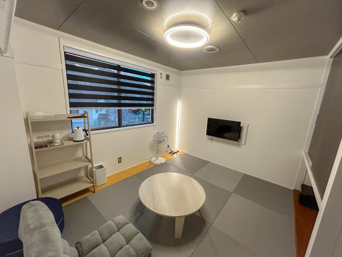 Camera Tripla con Bagno in Comune