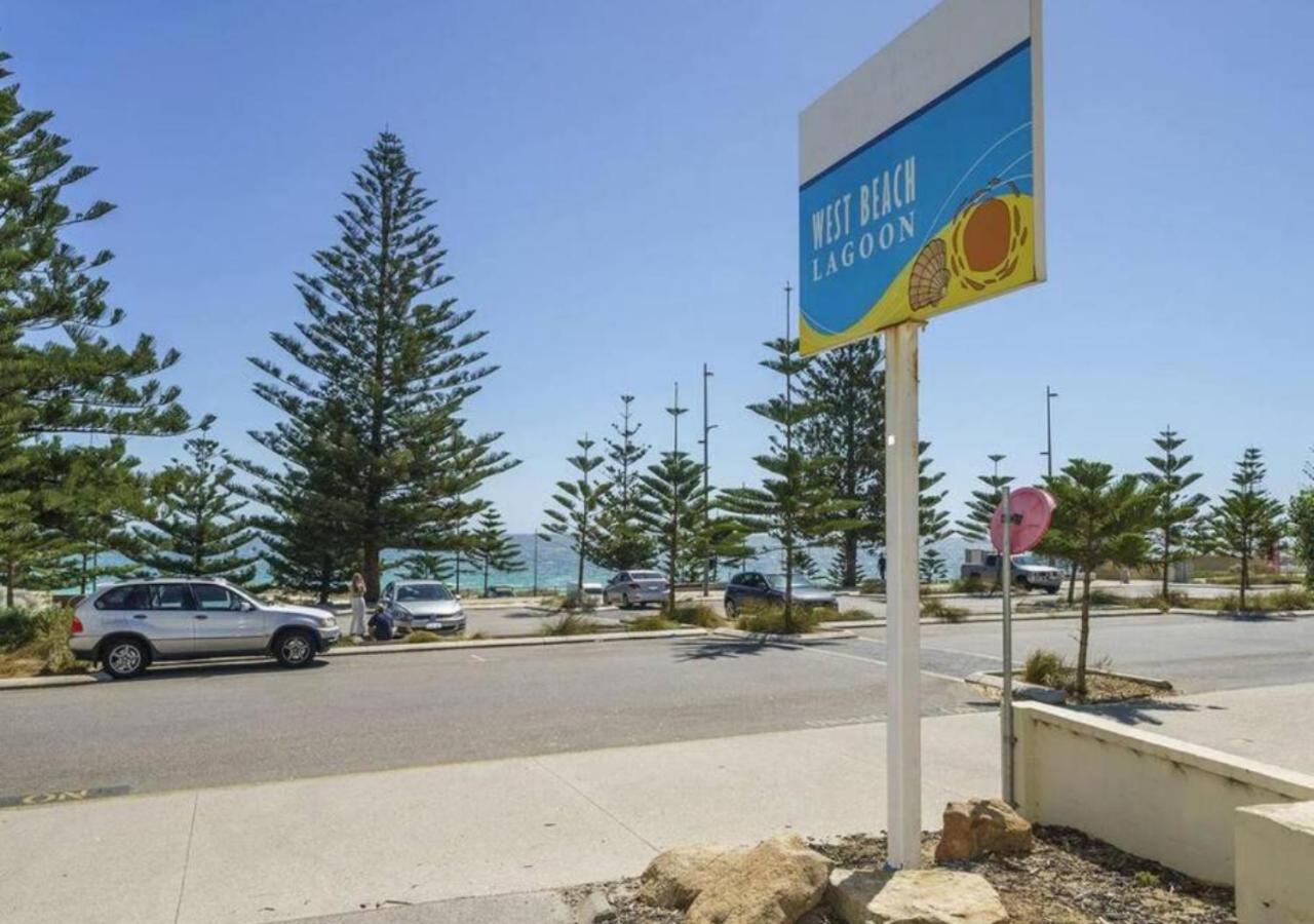 Oceanic Escape 50m to beach - B&B Perth