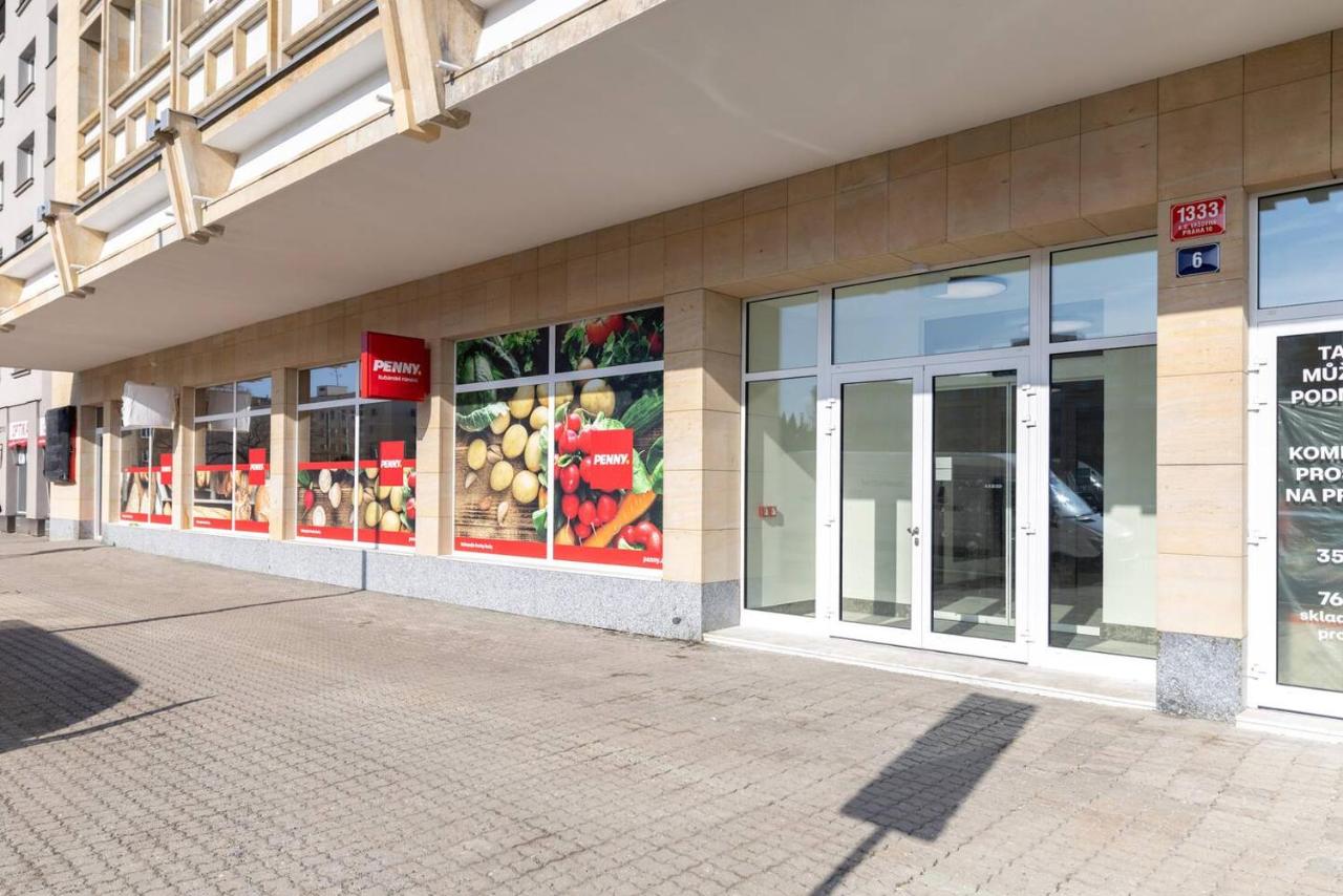 Smarty Choice Living with Netflix - Kubánské náměstí - B&B Prague