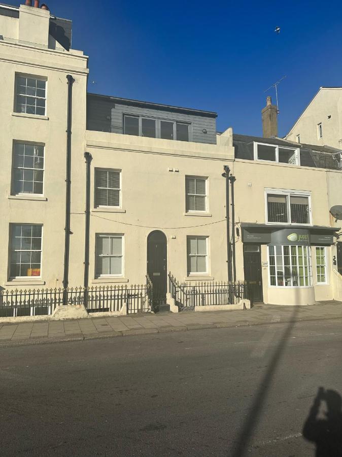 House by the Sea, Worthing - B&B