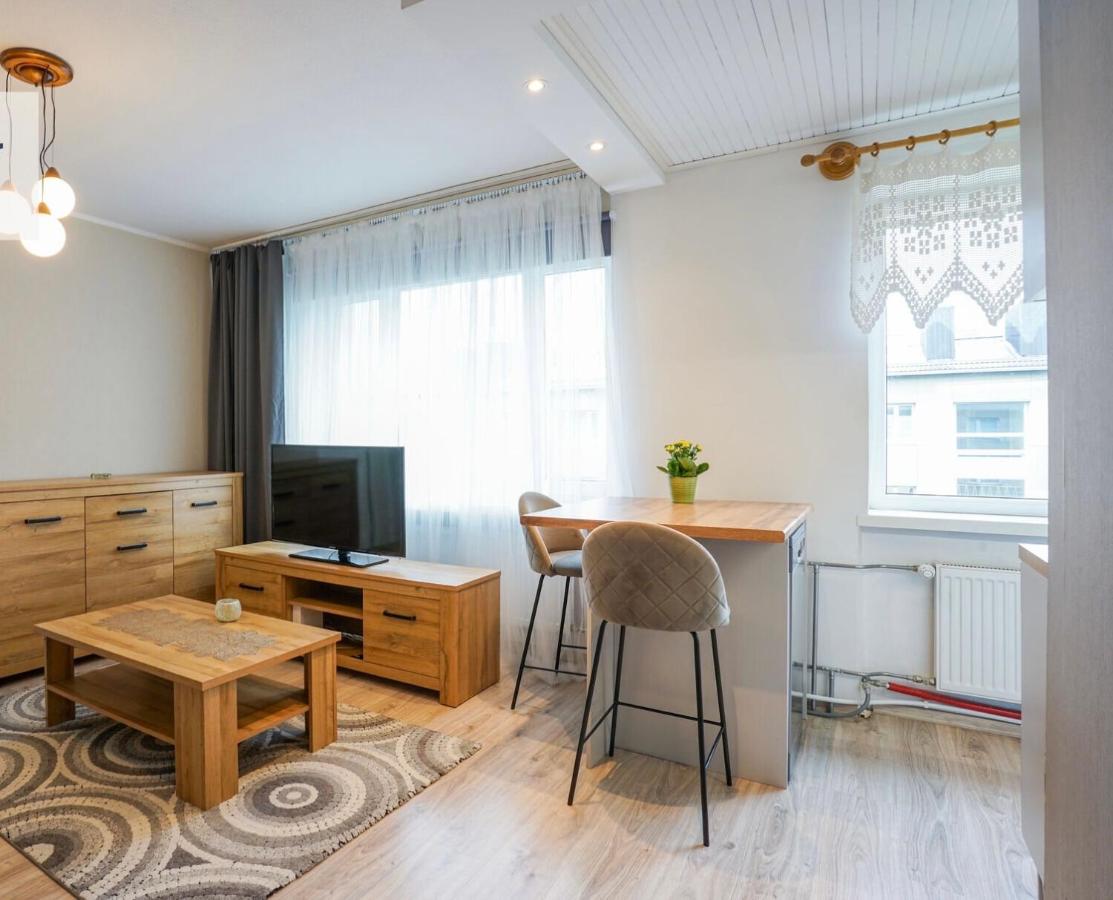 Riverside Apartment Pärnu - Ferienwohnung Pernau