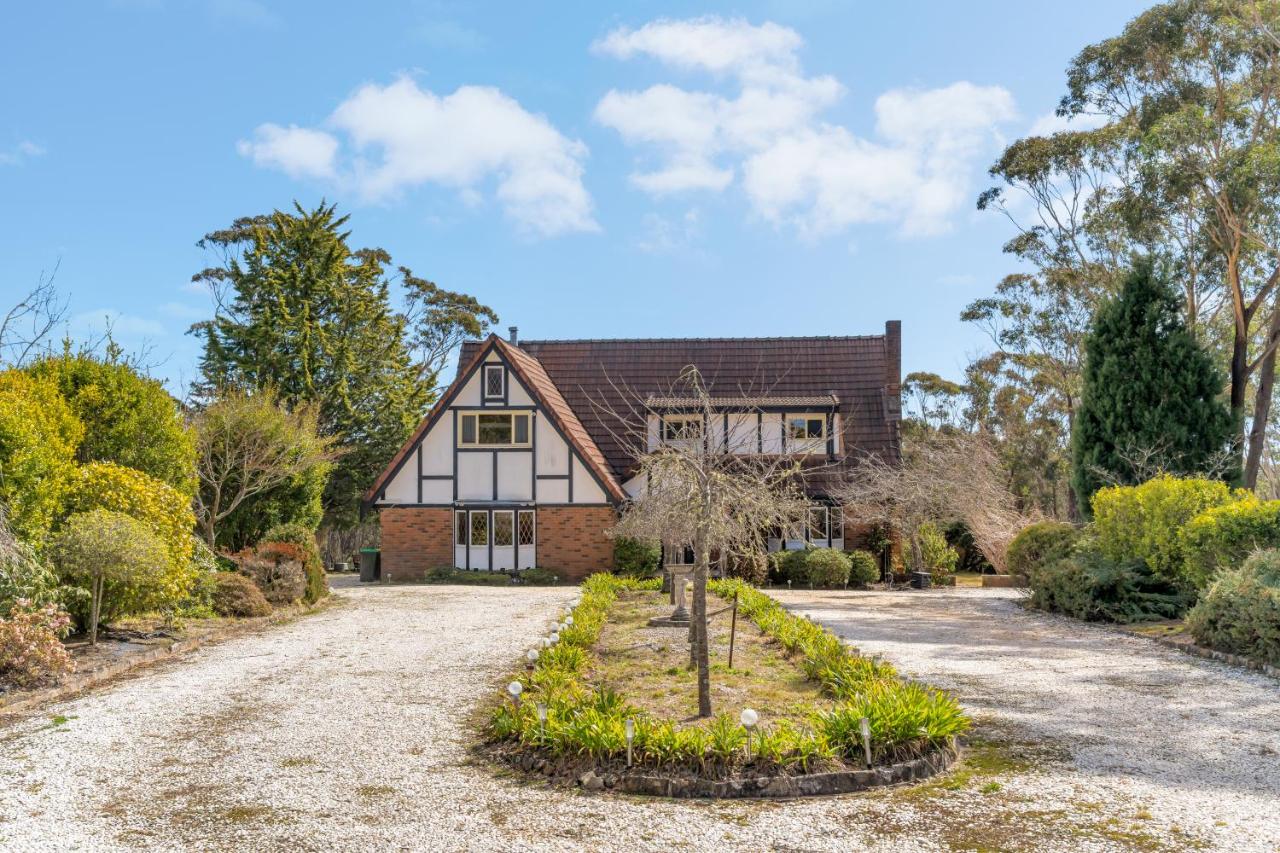 The Manor in Blue Mountains - B&B Wentworth Falls