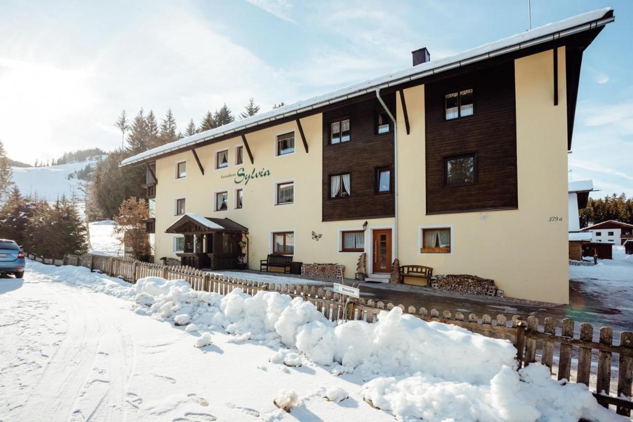 Appartement SONNENGLÜCK by MoniCare - Ferienwohnung Leutasch
