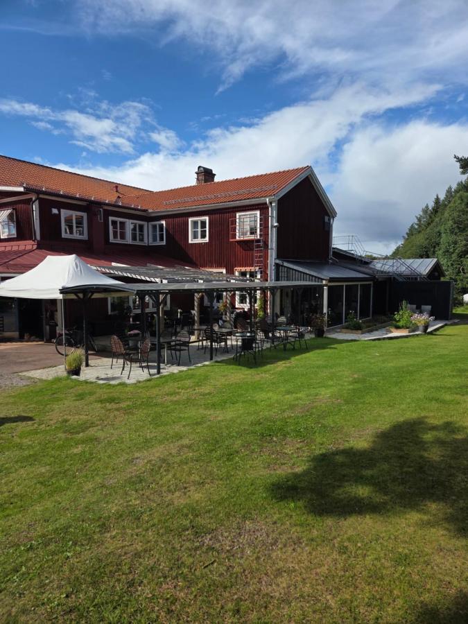 Sjugare Gård Bed & Breakfast - B&B Leksand