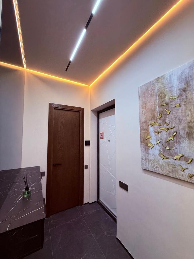 Urbanhome - Ferienwohnung Astana