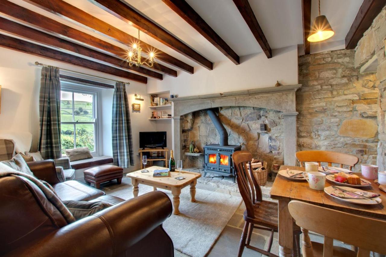 Wardell Hall Cottage - B&B Feetham