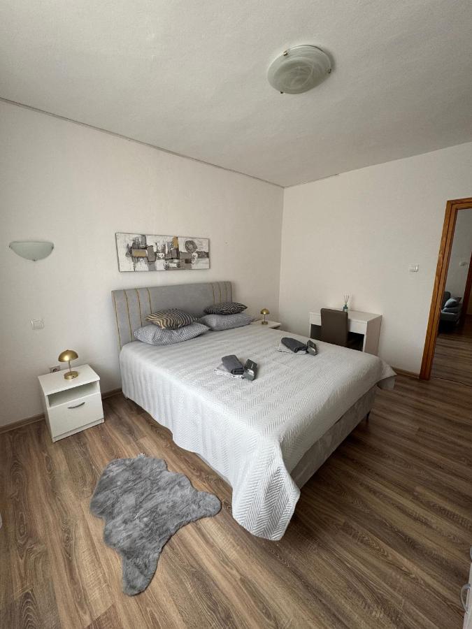 Apartman Ane - Ferienwohnung Perušić