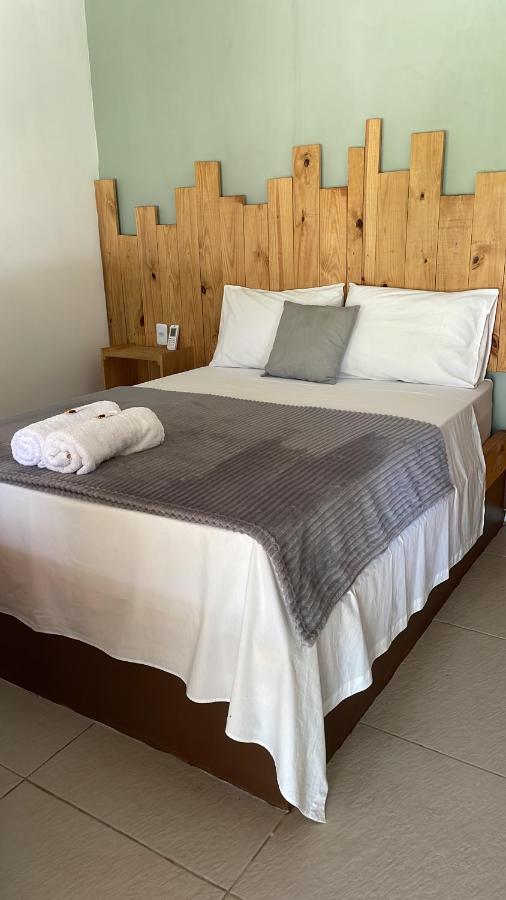 Chambre Double - Vue sur Piscine